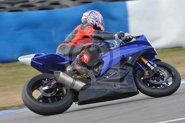 Motorcycle action photographs;Trackday digital images;donington;donington park leicestershire;donington photographs;event digital images;eventdigitalimages;no limits trackday;peter wileman photography;trackday;trackday photos