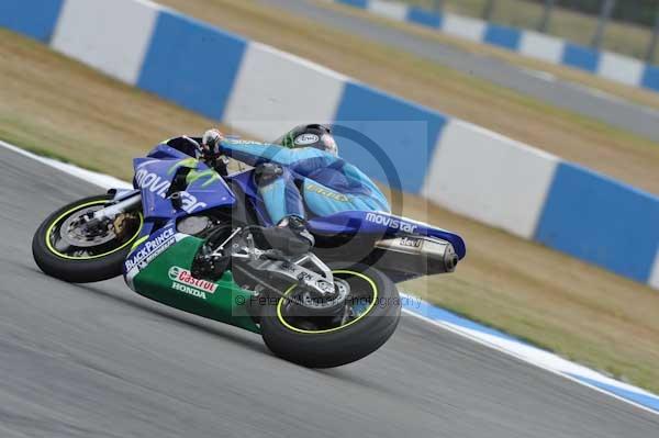 Motorcycle action photographs;Trackday digital images;donington;donington park leicestershire;donington photographs;event digital images;eventdigitalimages;no limits trackday;peter wileman photography;trackday;trackday photos