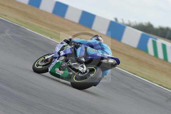 Motorcycle action photographs;Trackday digital images;donington;donington park leicestershire;donington photographs;event digital images;eventdigitalimages;no limits trackday;peter wileman photography;trackday;trackday photos