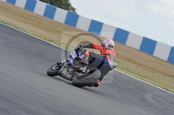 Motorcycle action photographs;Trackday digital images;donington;donington park leicestershire;donington photographs;event digital images;eventdigitalimages;no limits trackday;peter wileman photography;trackday;trackday photos