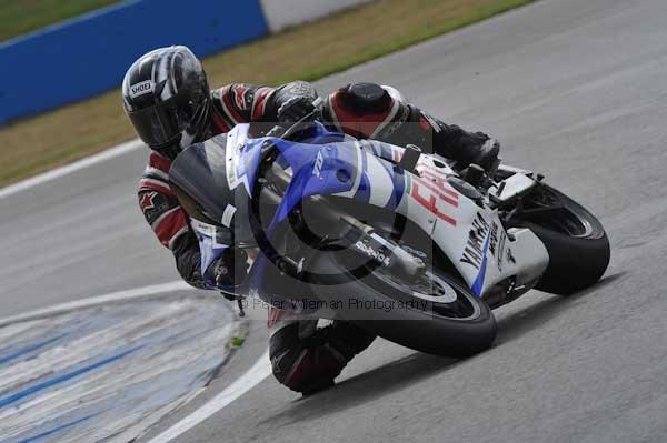 Motorcycle action photographs;Trackday digital images;donington;donington park leicestershire;donington photographs;event digital images;eventdigitalimages;no limits trackday;peter wileman photography;trackday;trackday photos