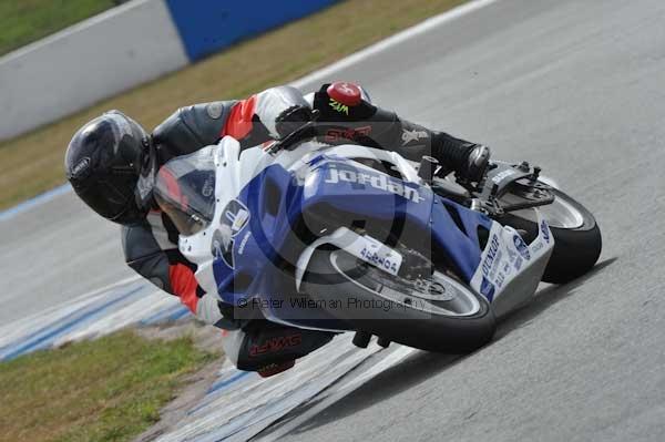 Motorcycle action photographs;Trackday digital images;donington;donington park leicestershire;donington photographs;event digital images;eventdigitalimages;no limits trackday;peter wileman photography;trackday;trackday photos