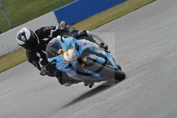 Motorcycle action photographs;Trackday digital images;donington;donington park leicestershire;donington photographs;event digital images;eventdigitalimages;no limits trackday;peter wileman photography;trackday;trackday photos