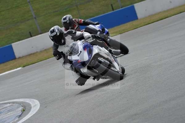 Motorcycle action photographs;Trackday digital images;donington;donington park leicestershire;donington photographs;event digital images;eventdigitalimages;no limits trackday;peter wileman photography;trackday;trackday photos