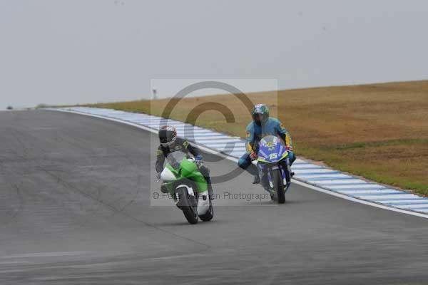 Motorcycle action photographs;Trackday digital images;donington;donington park leicestershire;donington photographs;event digital images;eventdigitalimages;no limits trackday;peter wileman photography;trackday;trackday photos