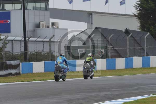 Motorcycle action photographs;Trackday digital images;donington;donington park leicestershire;donington photographs;event digital images;eventdigitalimages;no limits trackday;peter wileman photography;trackday;trackday photos