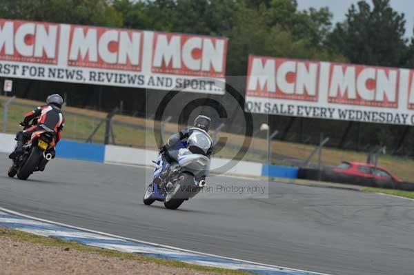 Motorcycle action photographs;Trackday digital images;donington;donington park leicestershire;donington photographs;event digital images;eventdigitalimages;no limits trackday;peter wileman photography;trackday;trackday photos