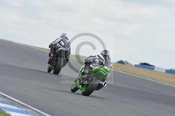 Motorcycle action photographs;Trackday digital images;donington;donington park leicestershire;donington photographs;event digital images;eventdigitalimages;no limits trackday;peter wileman photography;trackday;trackday photos