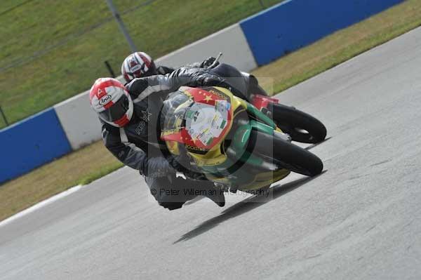 Motorcycle action photographs;Trackday digital images;donington;donington park leicestershire;donington photographs;event digital images;eventdigitalimages;no limits trackday;peter wileman photography;trackday;trackday photos