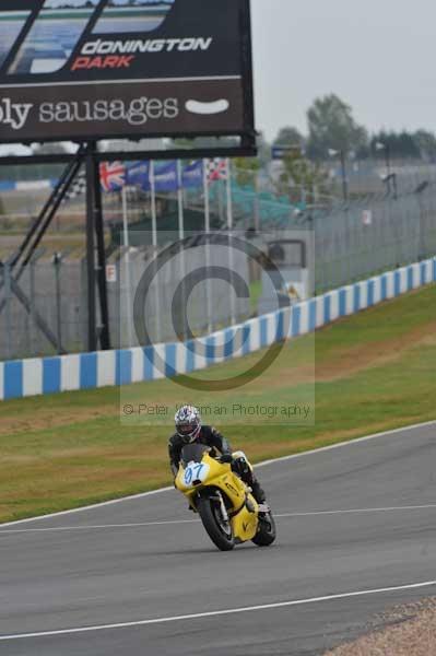 Motorcycle action photographs;Trackday digital images;donington;donington park leicestershire;donington photographs;event digital images;eventdigitalimages;no limits trackday;peter wileman photography;trackday;trackday photos