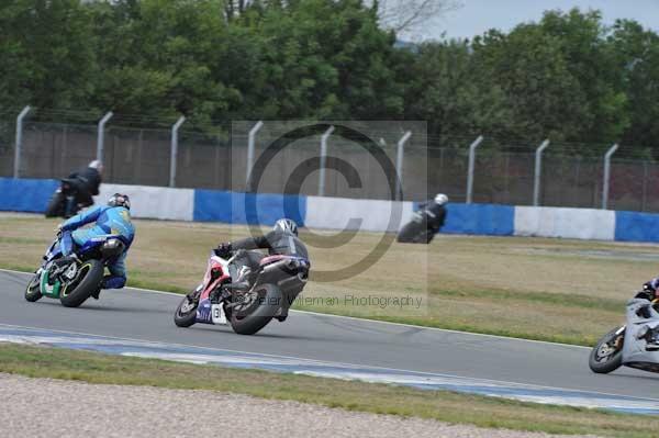 Motorcycle action photographs;Trackday digital images;donington;donington park leicestershire;donington photographs;event digital images;eventdigitalimages;no limits trackday;peter wileman photography;trackday;trackday photos