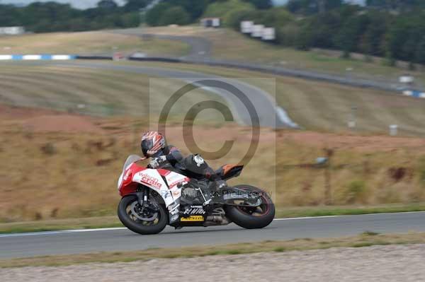 Motorcycle action photographs;Trackday digital images;donington;donington park leicestershire;donington photographs;event digital images;eventdigitalimages;no limits trackday;peter wileman photography;trackday;trackday photos