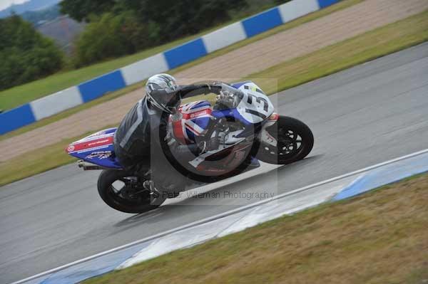 Motorcycle action photographs;Trackday digital images;donington;donington park leicestershire;donington photographs;event digital images;eventdigitalimages;no limits trackday;peter wileman photography;trackday;trackday photos