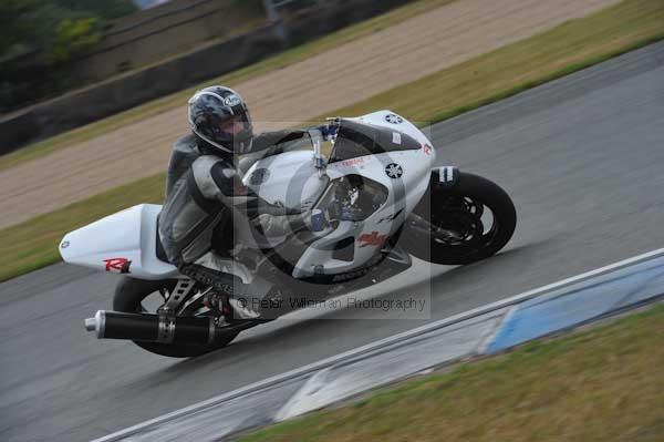 Motorcycle action photographs;Trackday digital images;donington;donington park leicestershire;donington photographs;event digital images;eventdigitalimages;no limits trackday;peter wileman photography;trackday;trackday photos