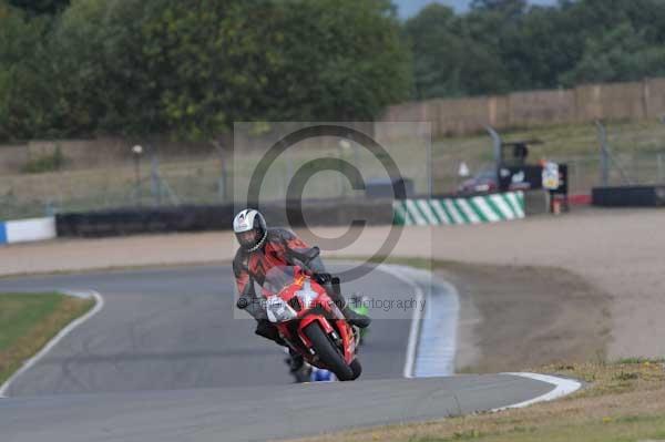 Motorcycle action photographs;Trackday digital images;donington;donington park leicestershire;donington photographs;event digital images;eventdigitalimages;no limits trackday;peter wileman photography;trackday;trackday photos