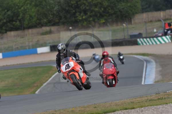 Motorcycle action photographs;Trackday digital images;donington;donington park leicestershire;donington photographs;event digital images;eventdigitalimages;no limits trackday;peter wileman photography;trackday;trackday photos