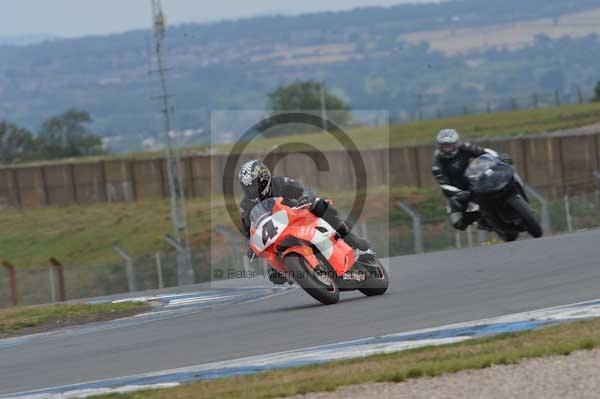 Motorcycle action photographs;Trackday digital images;donington;donington park leicestershire;donington photographs;event digital images;eventdigitalimages;no limits trackday;peter wileman photography;trackday;trackday photos