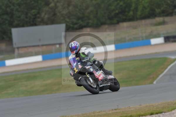 Motorcycle action photographs;Trackday digital images;donington;donington park leicestershire;donington photographs;event digital images;eventdigitalimages;no limits trackday;peter wileman photography;trackday;trackday photos