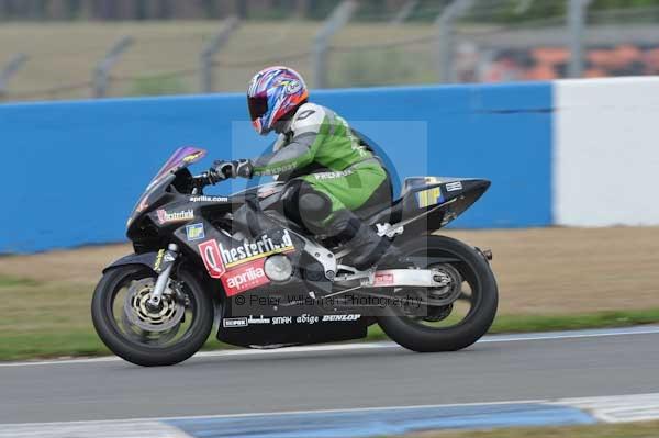 Motorcycle action photographs;Trackday digital images;donington;donington park leicestershire;donington photographs;event digital images;eventdigitalimages;no limits trackday;peter wileman photography;trackday;trackday photos