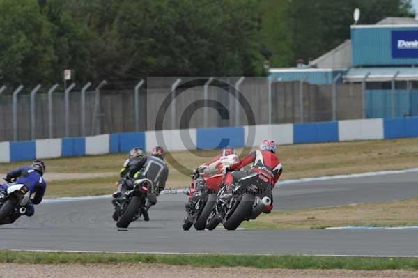 Motorcycle action photographs;Trackday digital images;donington;donington park leicestershire;donington photographs;event digital images;eventdigitalimages;no limits trackday;peter wileman photography;trackday;trackday photos