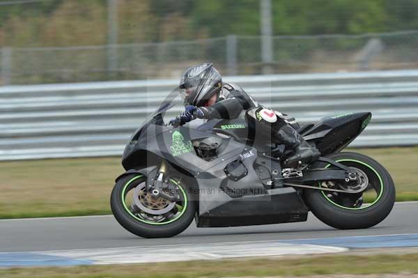 Motorcycle action photographs;Trackday digital images;donington;donington park leicestershire;donington photographs;event digital images;eventdigitalimages;no limits trackday;peter wileman photography;trackday;trackday photos