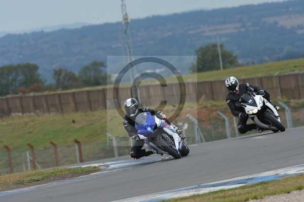 Motorcycle action photographs;Trackday digital images;donington;donington park leicestershire;donington photographs;event digital images;eventdigitalimages;no limits trackday;peter wileman photography;trackday;trackday photos