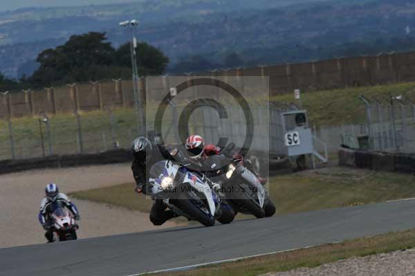 Motorcycle action photographs;Trackday digital images;donington;donington park leicestershire;donington photographs;event digital images;eventdigitalimages;no limits trackday;peter wileman photography;trackday;trackday photos