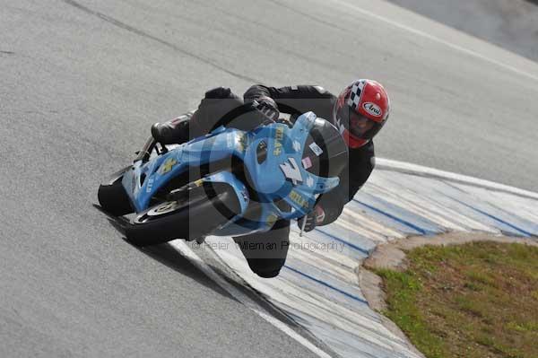 Motorcycle action photographs;Trackday digital images;donington;donington park leicestershire;donington photographs;event digital images;eventdigitalimages;no limits trackday;peter wileman photography;trackday;trackday photos