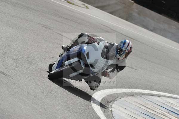 Motorcycle action photographs;Trackday digital images;donington;donington park leicestershire;donington photographs;event digital images;eventdigitalimages;no limits trackday;peter wileman photography;trackday;trackday photos