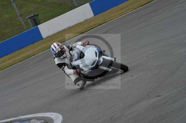 Motorcycle action photographs;Trackday digital images;donington;donington park leicestershire;donington photographs;event digital images;eventdigitalimages;no limits trackday;peter wileman photography;trackday;trackday photos