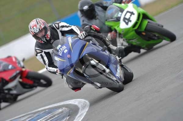 Motorcycle action photographs;Trackday digital images;donington;donington park leicestershire;donington photographs;event digital images;eventdigitalimages;no limits trackday;peter wileman photography;trackday;trackday photos