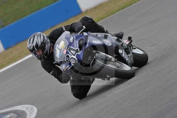 Motorcycle action photographs;Trackday digital images;donington;donington park leicestershire;donington photographs;event digital images;eventdigitalimages;no limits trackday;peter wileman photography;trackday;trackday photos