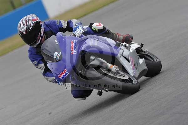 Motorcycle action photographs;Trackday digital images;donington;donington park leicestershire;donington photographs;event digital images;eventdigitalimages;no limits trackday;peter wileman photography;trackday;trackday photos