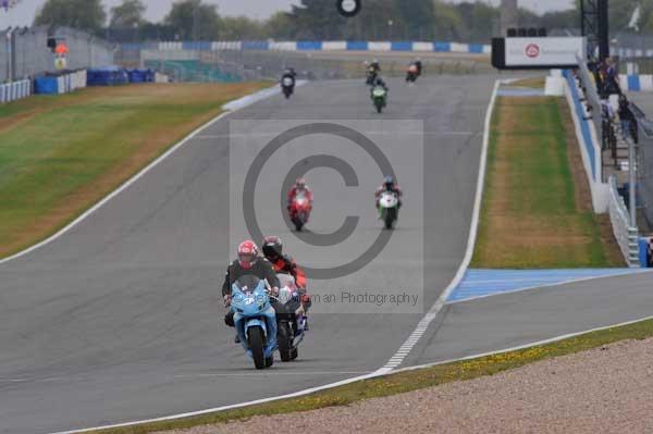 Motorcycle action photographs;Trackday digital images;donington;donington park leicestershire;donington photographs;event digital images;eventdigitalimages;no limits trackday;peter wileman photography;trackday;trackday photos