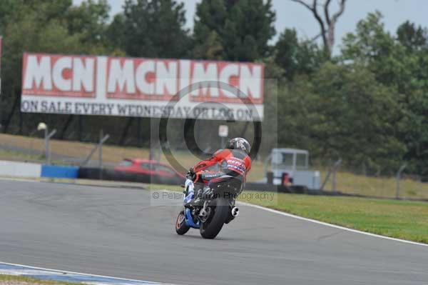 Motorcycle action photographs;Trackday digital images;donington;donington park leicestershire;donington photographs;event digital images;eventdigitalimages;no limits trackday;peter wileman photography;trackday;trackday photos