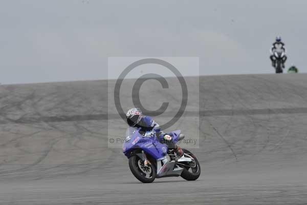 Motorcycle action photographs;Trackday digital images;donington;donington park leicestershire;donington photographs;event digital images;eventdigitalimages;no limits trackday;peter wileman photography;trackday;trackday photos