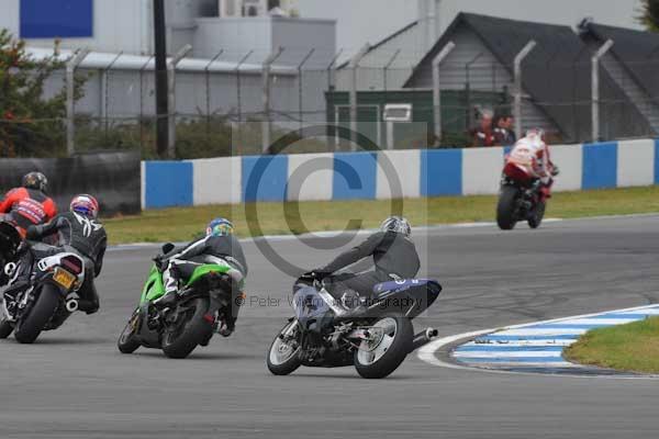 Motorcycle action photographs;Trackday digital images;donington;donington park leicestershire;donington photographs;event digital images;eventdigitalimages;no limits trackday;peter wileman photography;trackday;trackday photos