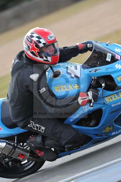 Motorcycle action photographs;Trackday digital images;donington;donington park leicestershire;donington photographs;event digital images;eventdigitalimages;no limits trackday;peter wileman photography;trackday;trackday photos