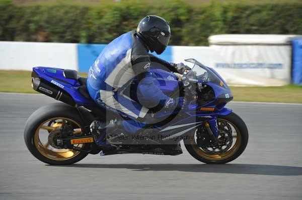 Motorcycle action photographs;Trackday digital images;donington;donington park leicestershire;donington photographs;event digital images;eventdigitalimages;no limits trackday;peter wileman photography;trackday;trackday photos