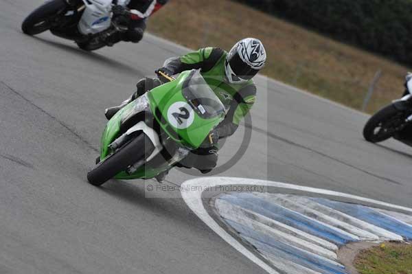 Motorcycle action photographs;Trackday digital images;donington;donington park leicestershire;donington photographs;event digital images;eventdigitalimages;no limits trackday;peter wileman photography;trackday;trackday photos