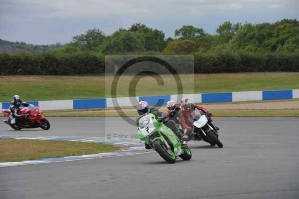 Motorcycle action photographs;Trackday digital images;donington;donington park leicestershire;donington photographs;event digital images;eventdigitalimages;no limits trackday;peter wileman photography;trackday;trackday photos