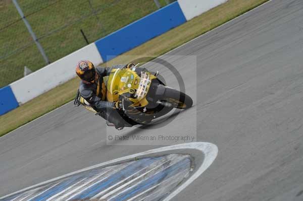 Motorcycle action photographs;Trackday digital images;donington;donington park leicestershire;donington photographs;event digital images;eventdigitalimages;no limits trackday;peter wileman photography;trackday;trackday photos