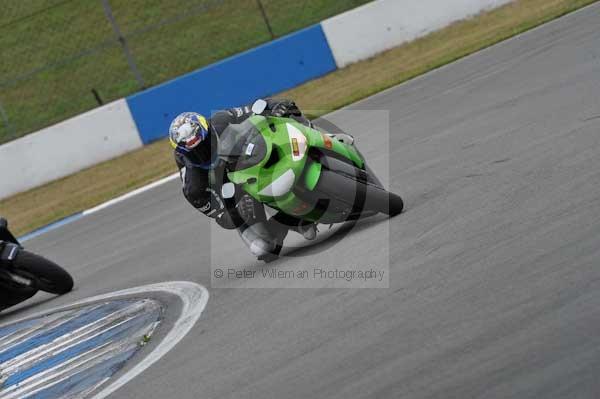 Motorcycle action photographs;Trackday digital images;donington;donington park leicestershire;donington photographs;event digital images;eventdigitalimages;no limits trackday;peter wileman photography;trackday;trackday photos