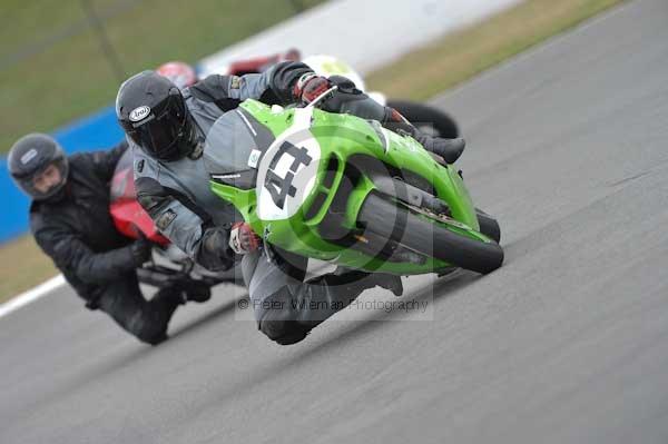 Motorcycle action photographs;Trackday digital images;donington;donington park leicestershire;donington photographs;event digital images;eventdigitalimages;no limits trackday;peter wileman photography;trackday;trackday photos