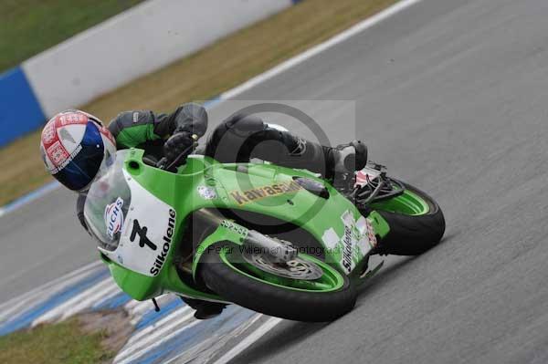 Motorcycle action photographs;Trackday digital images;donington;donington park leicestershire;donington photographs;event digital images;eventdigitalimages;no limits trackday;peter wileman photography;trackday;trackday photos