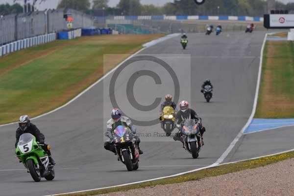 Motorcycle action photographs;Trackday digital images;donington;donington park leicestershire;donington photographs;event digital images;eventdigitalimages;no limits trackday;peter wileman photography;trackday;trackday photos