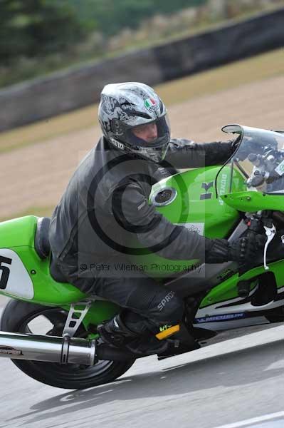 Motorcycle action photographs;Trackday digital images;donington;donington park leicestershire;donington photographs;event digital images;eventdigitalimages;no limits trackday;peter wileman photography;trackday;trackday photos