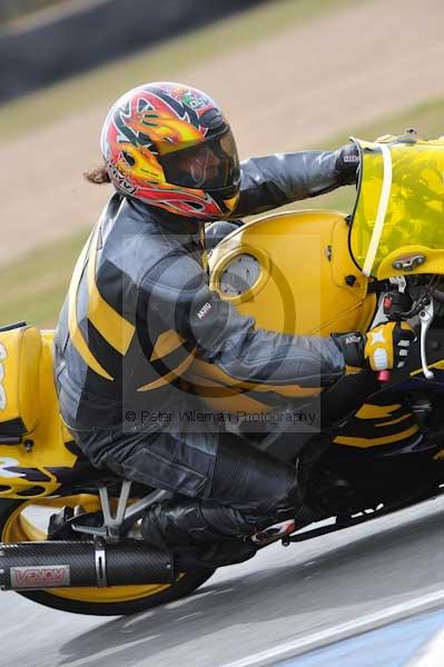 Motorcycle action photographs;Trackday digital images;donington;donington park leicestershire;donington photographs;event digital images;eventdigitalimages;no limits trackday;peter wileman photography;trackday;trackday photos