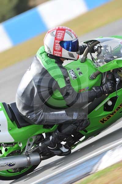 Motorcycle action photographs;Trackday digital images;donington;donington park leicestershire;donington photographs;event digital images;eventdigitalimages;no limits trackday;peter wileman photography;trackday;trackday photos