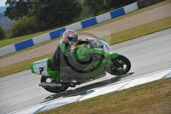 Motorcycle action photographs;Trackday digital images;donington;donington park leicestershire;donington photographs;event digital images;eventdigitalimages;no limits trackday;peter wileman photography;trackday;trackday photos